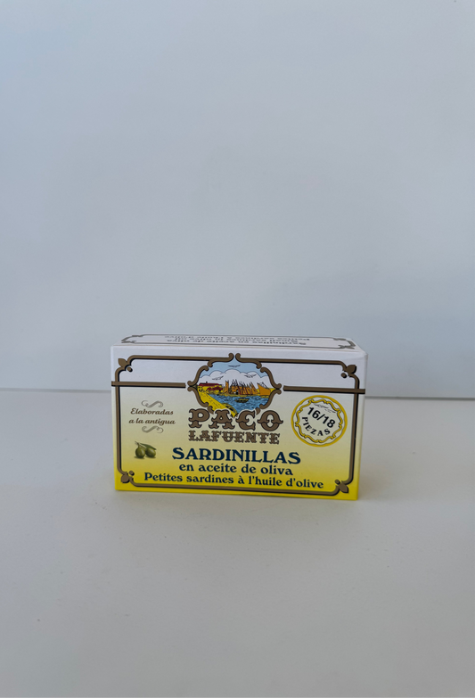 Sardinetes en oli d'oliva